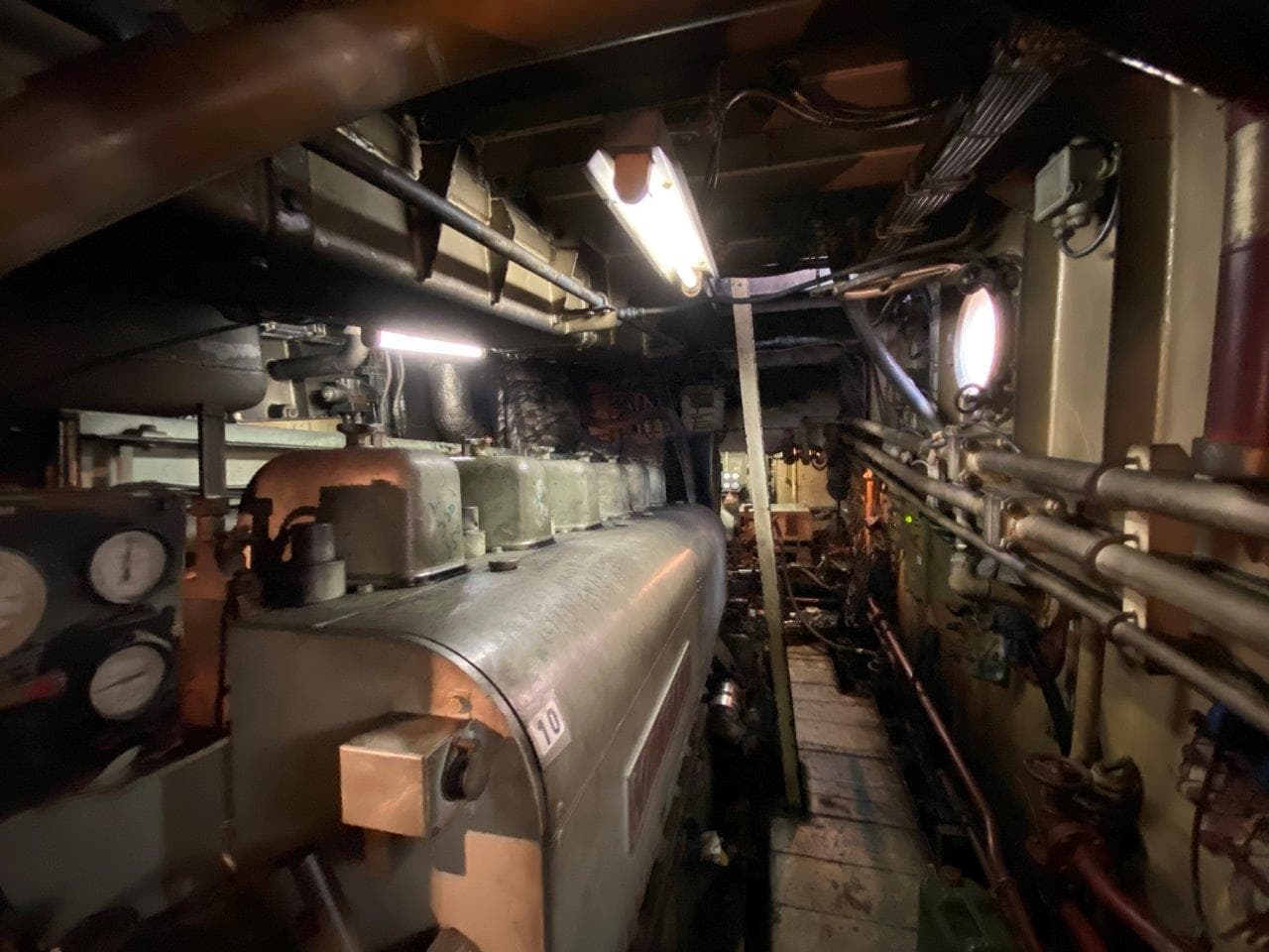 19 GT Passenger Vessel (1999) - Image 10