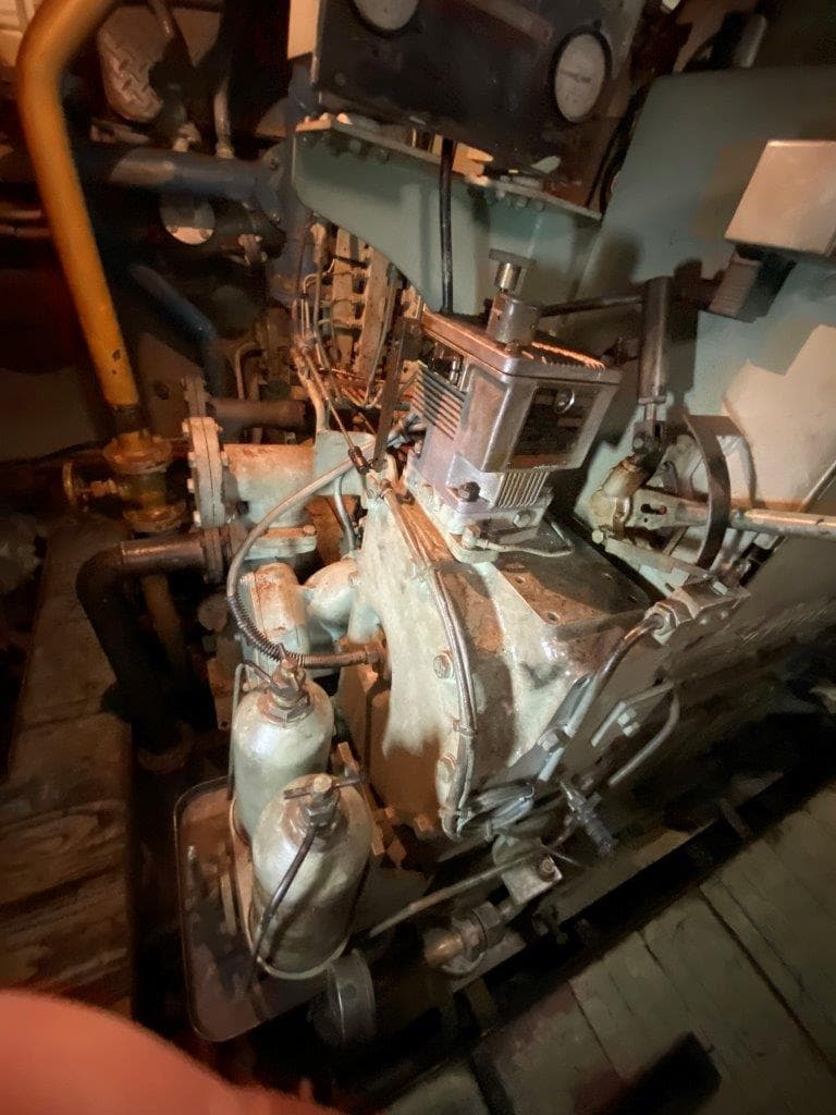 19 GT Passenger Vessel (1999) - Image 11