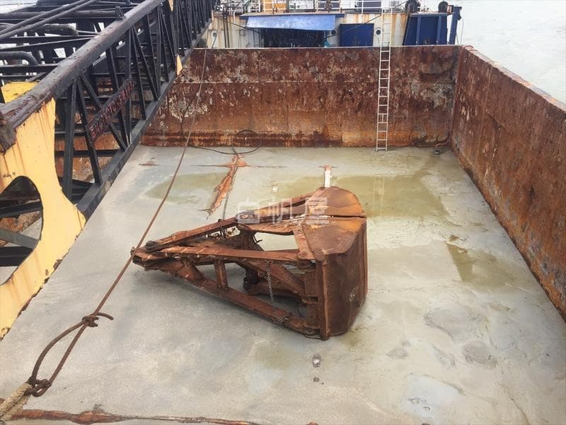 Work Boat (1995) - Image 3