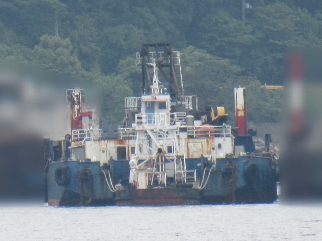 Work Boat (1995) - Image 7