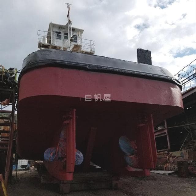 19 GT Work Boat (1992) - Image 8