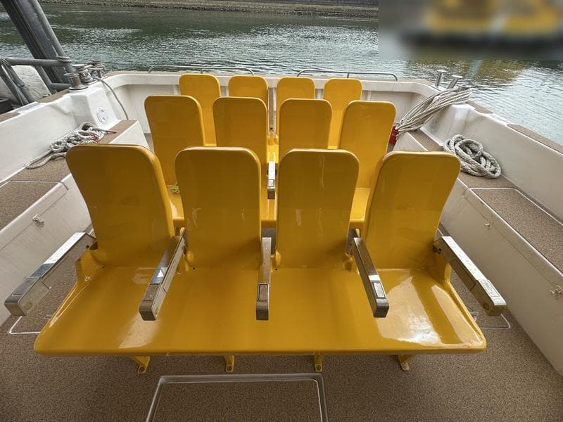 19 GT Work Boat (1991) - Image 8