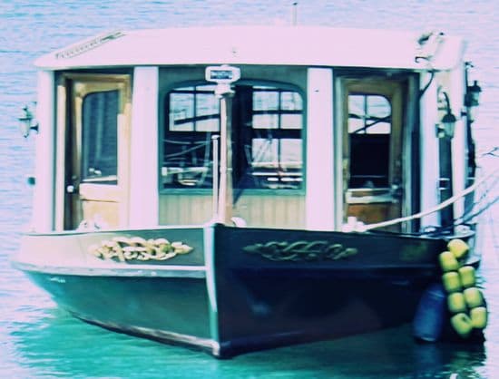 13 GT Passenger Vessel (1992) - Image 2