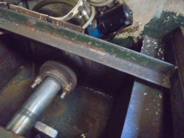 4.9 GT Work Boat (1994) - Image 9