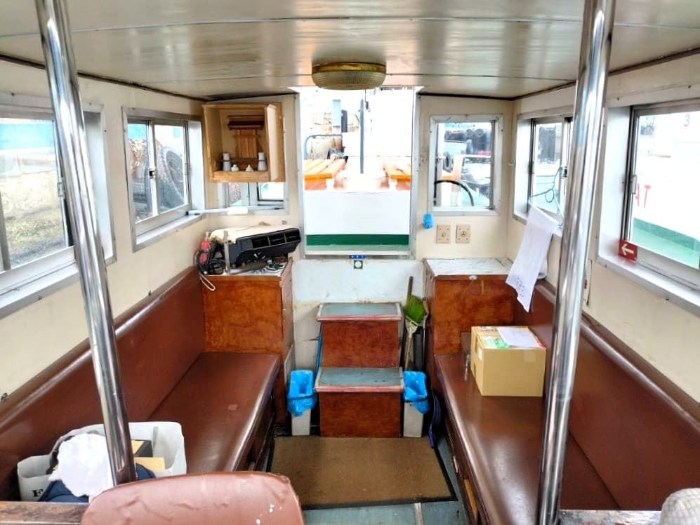 7.9 GT Work Boat (1990) - Image 14