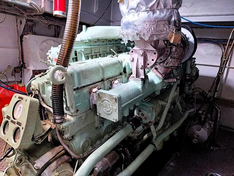 7.9 GT Work Boat (1990) - Image 16