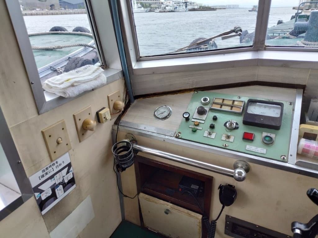 7.9 GT Work Boat (1990) - Image 9