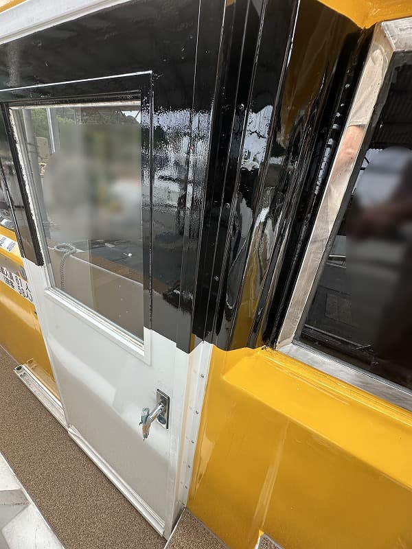 19 GT Work Boat (1991) - Image 7