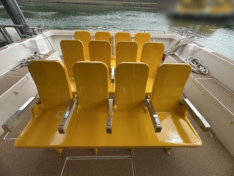 19 GT Work Boat (1991) - Image 9