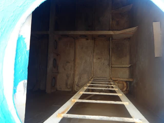 199 GT Work Boat (1997) - Image 4