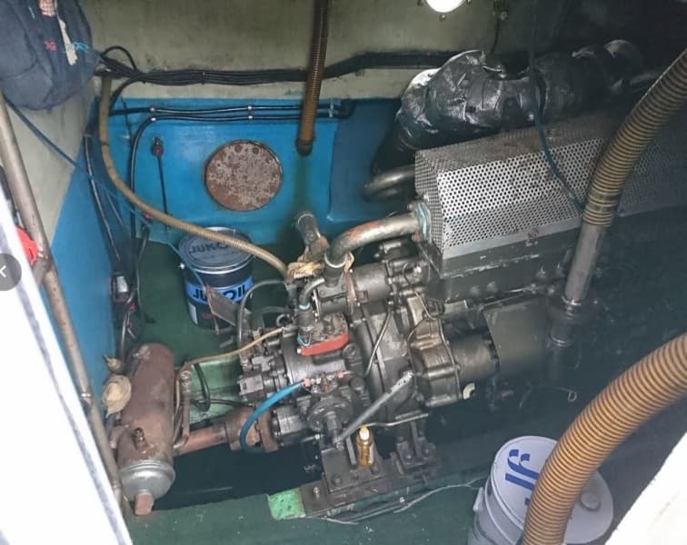 4m Vessel (1987) - Image 37