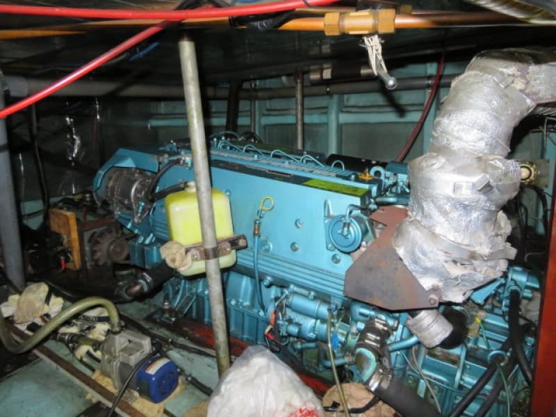 4.9m Vessel (1994) - Image 53