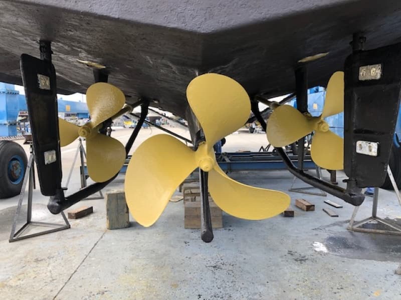 4.9m Vessel (1994) - Image 64