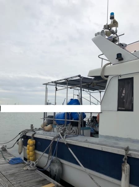 4.9m Vessel (1994) - Image 5