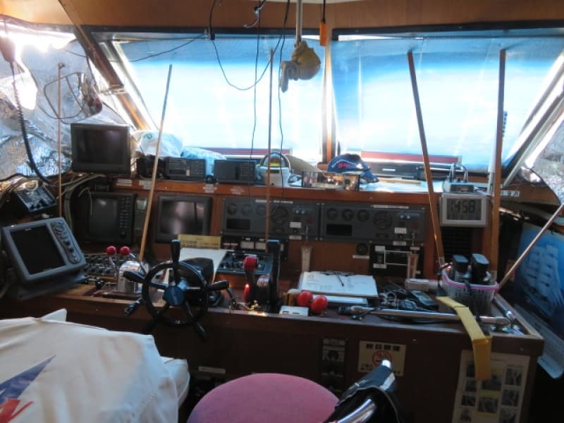 4.9m Vessel (1994) - Image 16