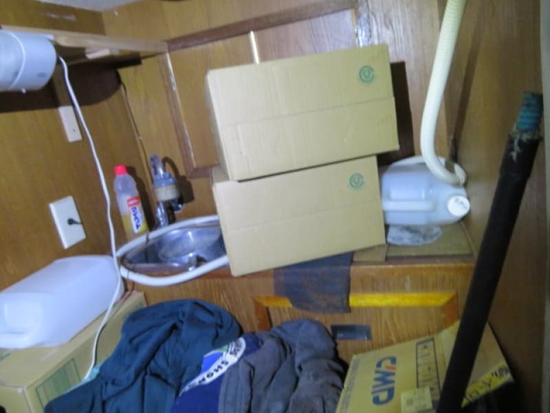 4.9m Vessel (1994) - Image 43