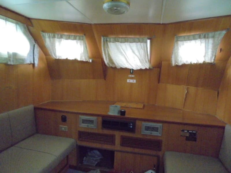 5.1m Vessel (1991) - Image 8