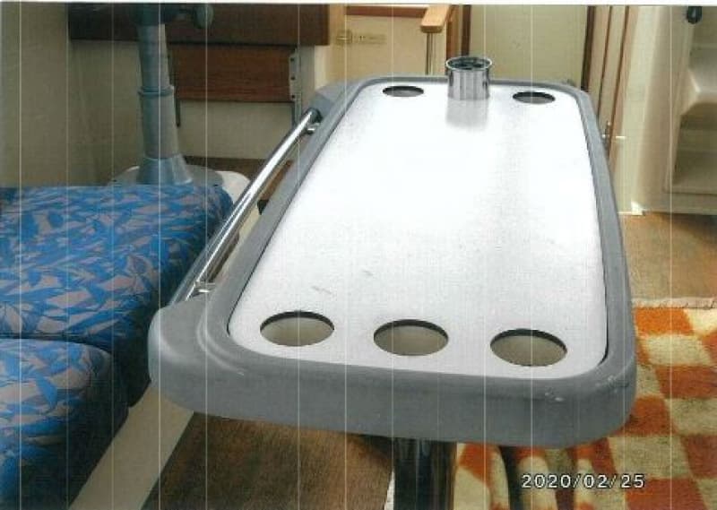 358.7m Vessel (1994) - Image 11