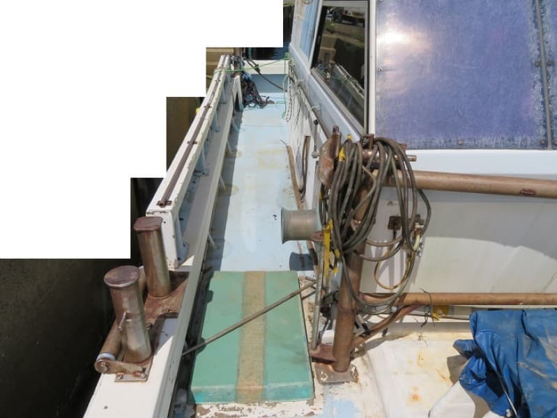 442m Vessel (1985) - Image 12