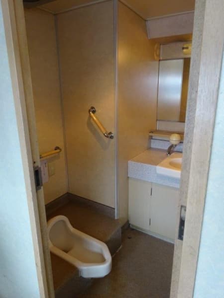 679.7m Passenger Vessel (1997) - Image 20