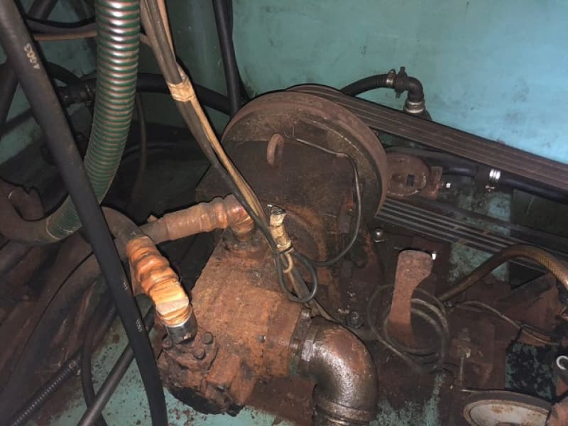 378.6m Vessel (1987) - Image 25