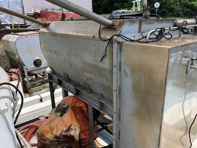 383.7m Vessel (1988) - Image 13