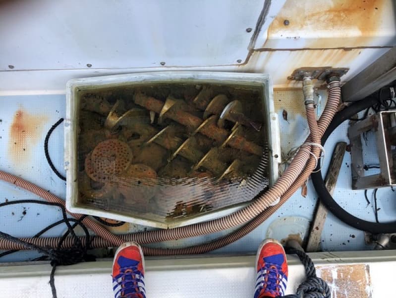 383.7m Vessel (1988) - Image 14