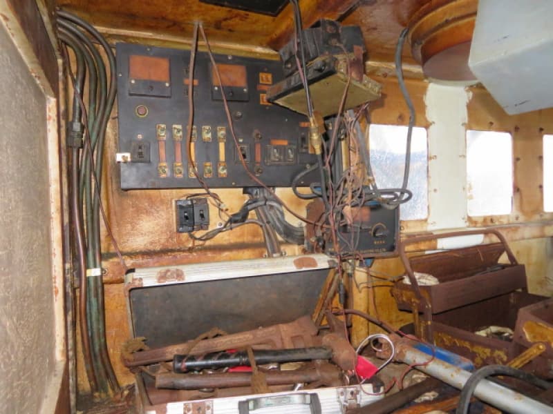 579.1m Vessel (1985) - Image 21