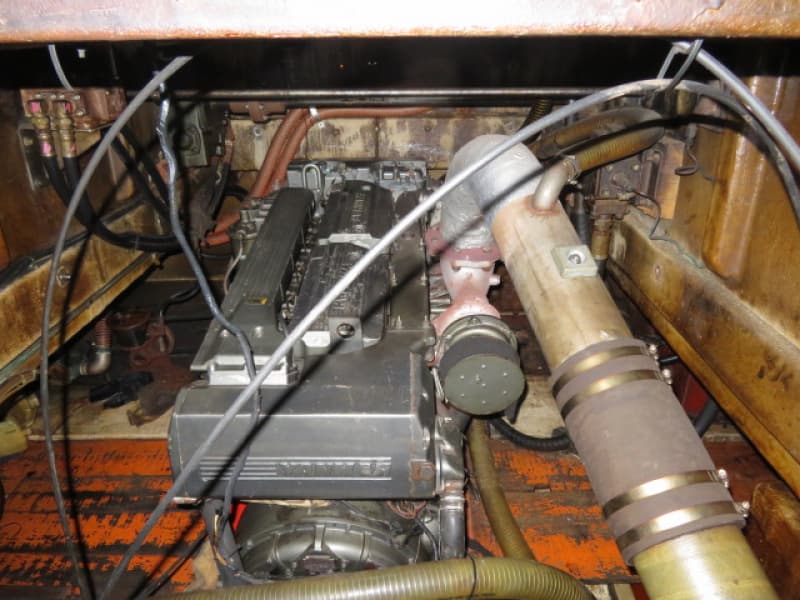 579.1m Vessel (1985) - Image 23