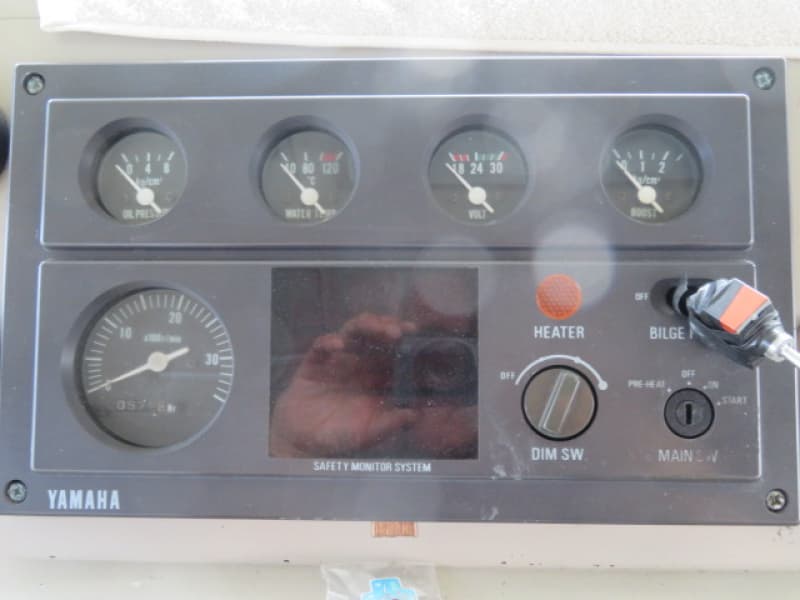 428.2m Vessel (1995) - Image 47