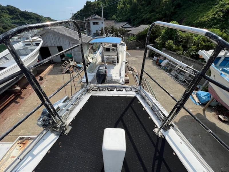 530.4m Vessel (1999) - Image 6