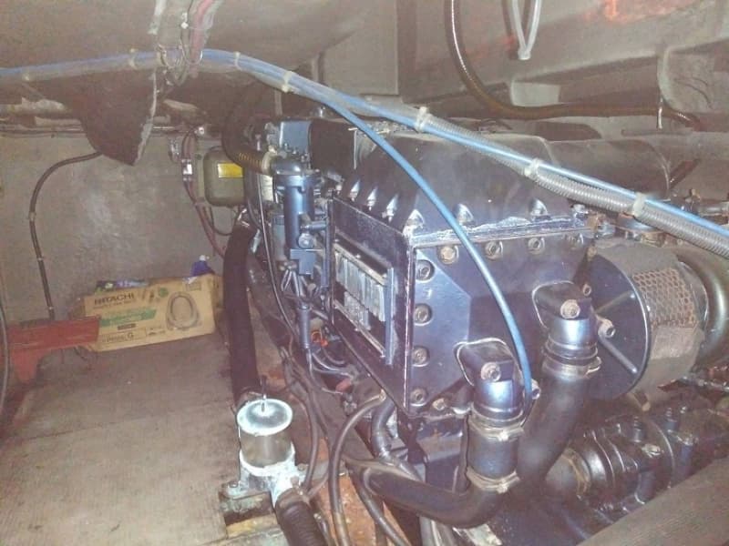 530.4m Vessel (1999) - Image 28