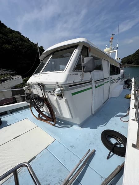 530.4m Vessel (1999) - Image 9