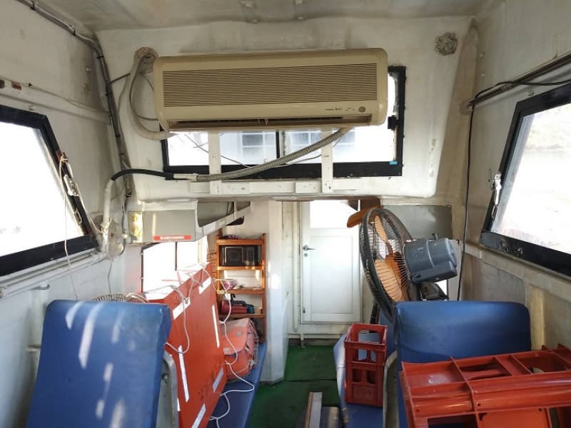 530.4m Vessel (1999) - Image 24