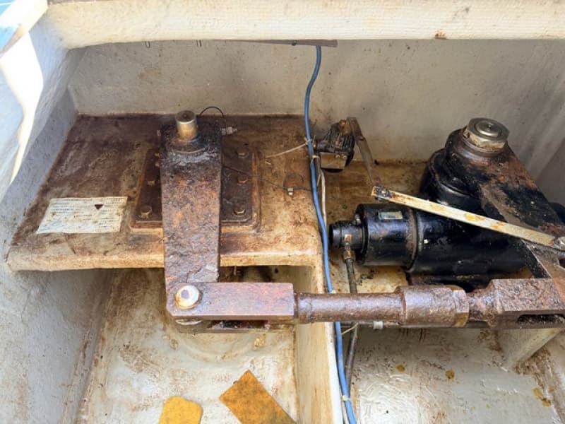 397.5m Fishing Vessel (1997) - Image 8